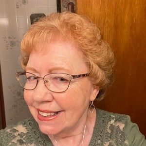 Meet your Posher, Louise